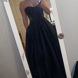 Navy blue prom dress with pockets